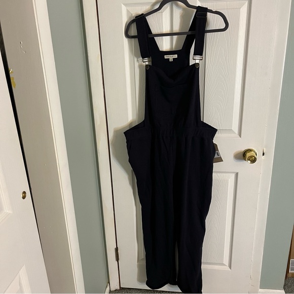 FRYE AND CO. Jumpsuit - Picture 5 of 8